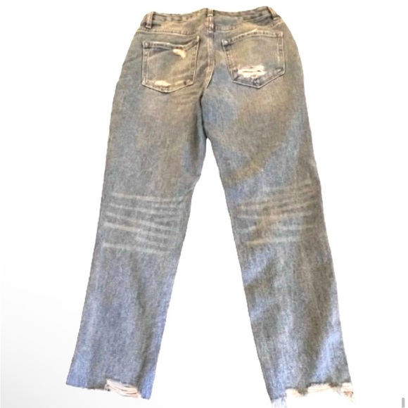 Vervet by Flying Monkey- RENDITION EMMA DISTRESSED MOM JEAN. - Picture 7 of 9